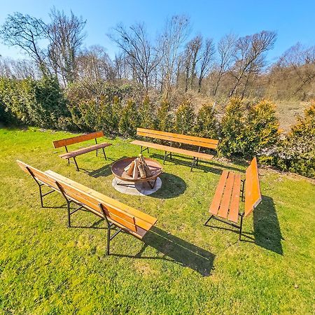 Holiday Home Vegas - House And Garten For Exclusive Use Колчево Экстерьер фото
